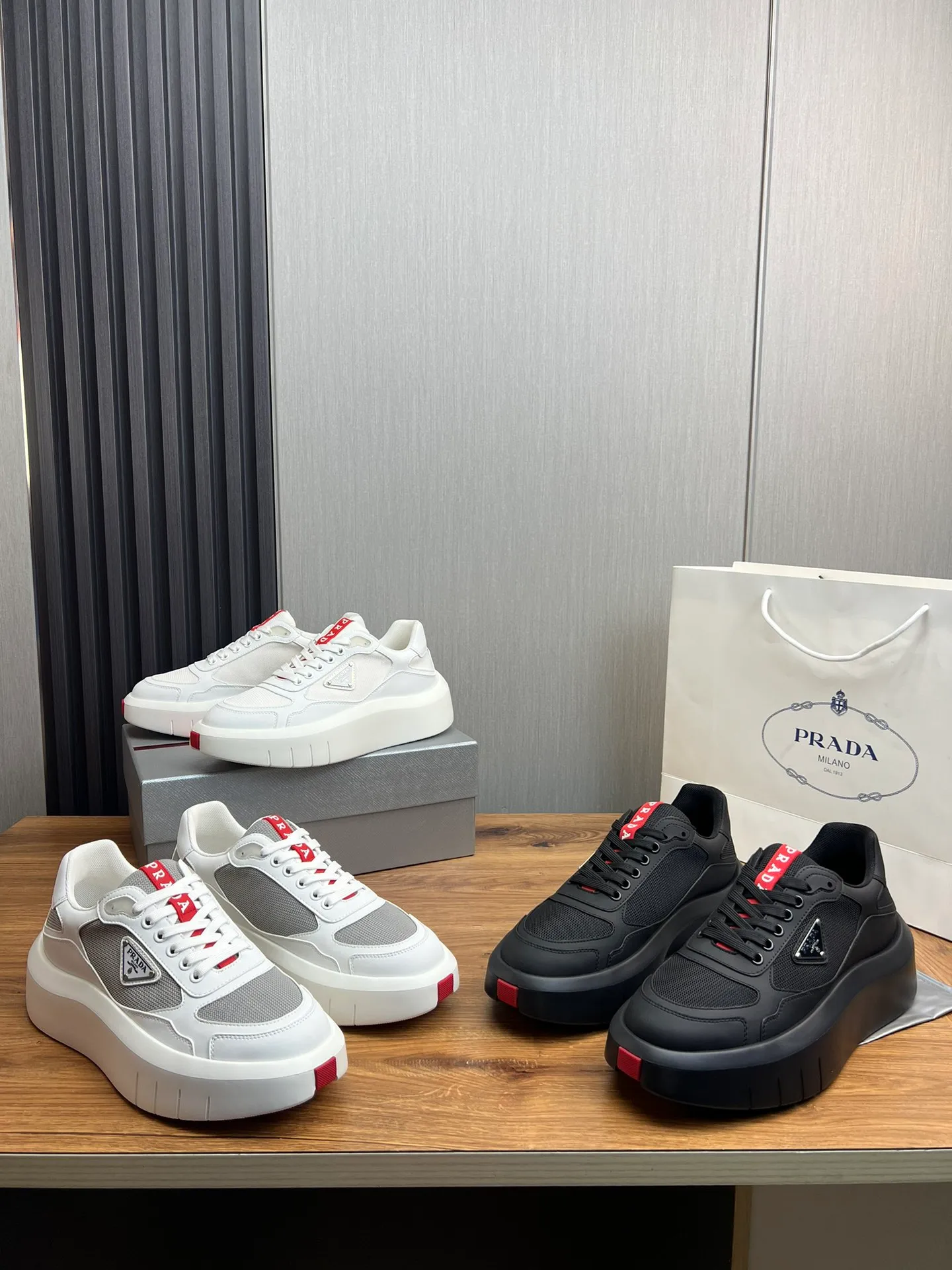 Men's shoes 💰620💰 [PRADA] Men's shoes are popular in the counter, official website is synchronized, high-quality shipments ✔️Original cowhide stitching mesh + cowhide lining, 1🆚1 replica, original original bottom, 38-45 (45 customized, non-refundable)